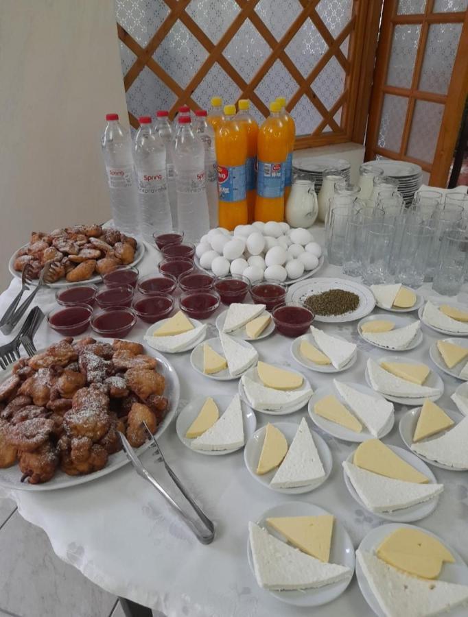 Hotel Rossi Vlore Bagian luar foto