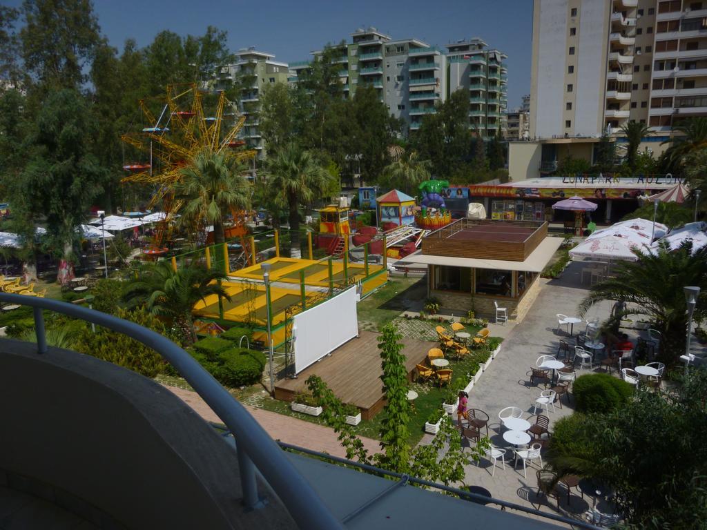 Hotel Rossi Vlore Bagian luar foto
