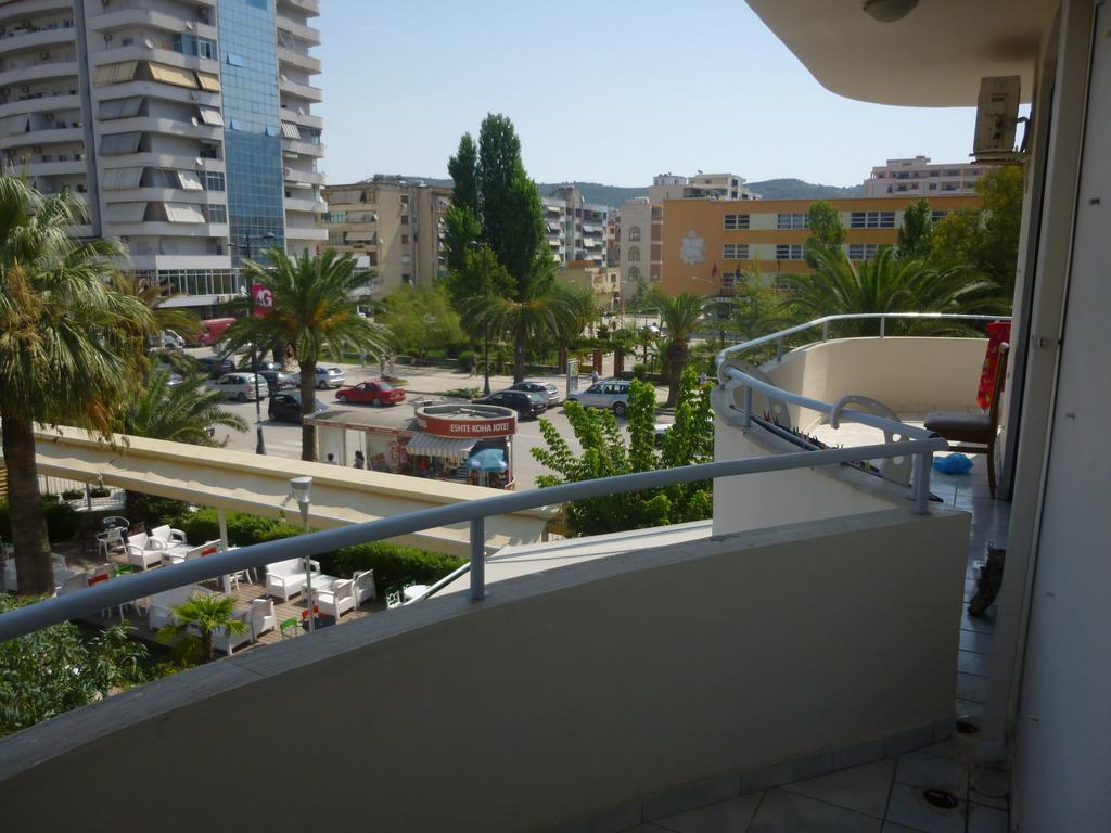 Hotel Rossi Vlore Bagian luar foto